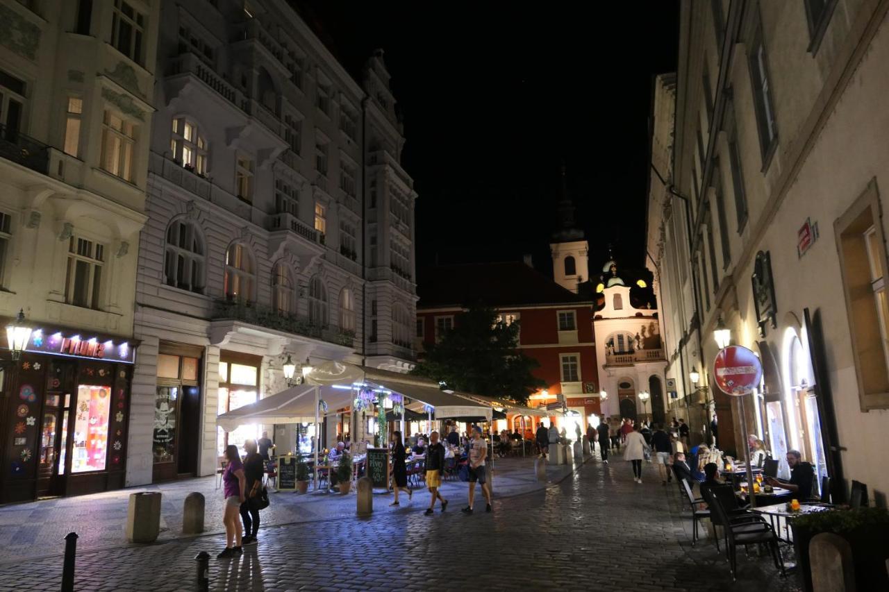 Hotel Liliova Prague Old Town Экстерьер фото